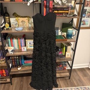 Elegant Black Strapless Dress